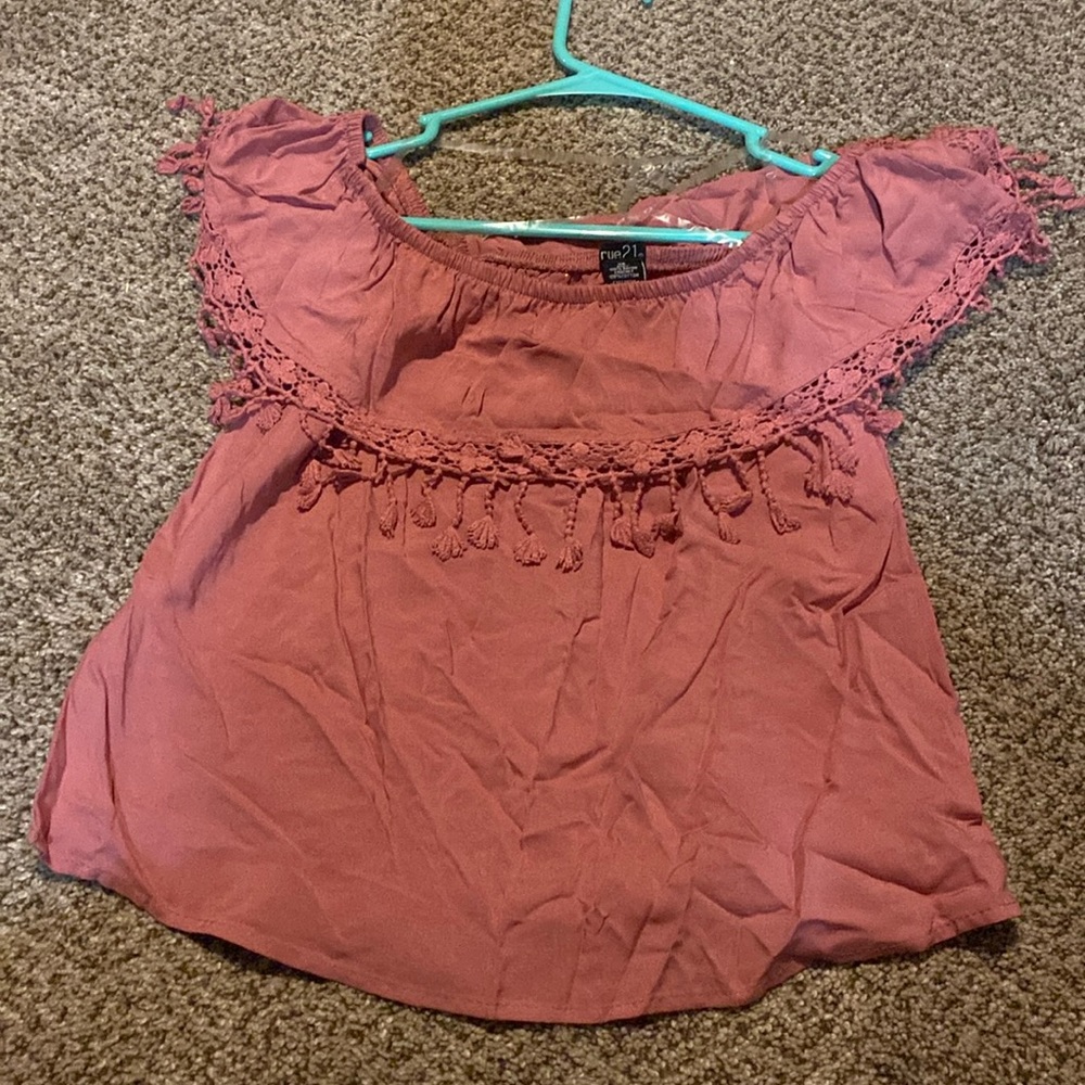 Rue 21 shirt
